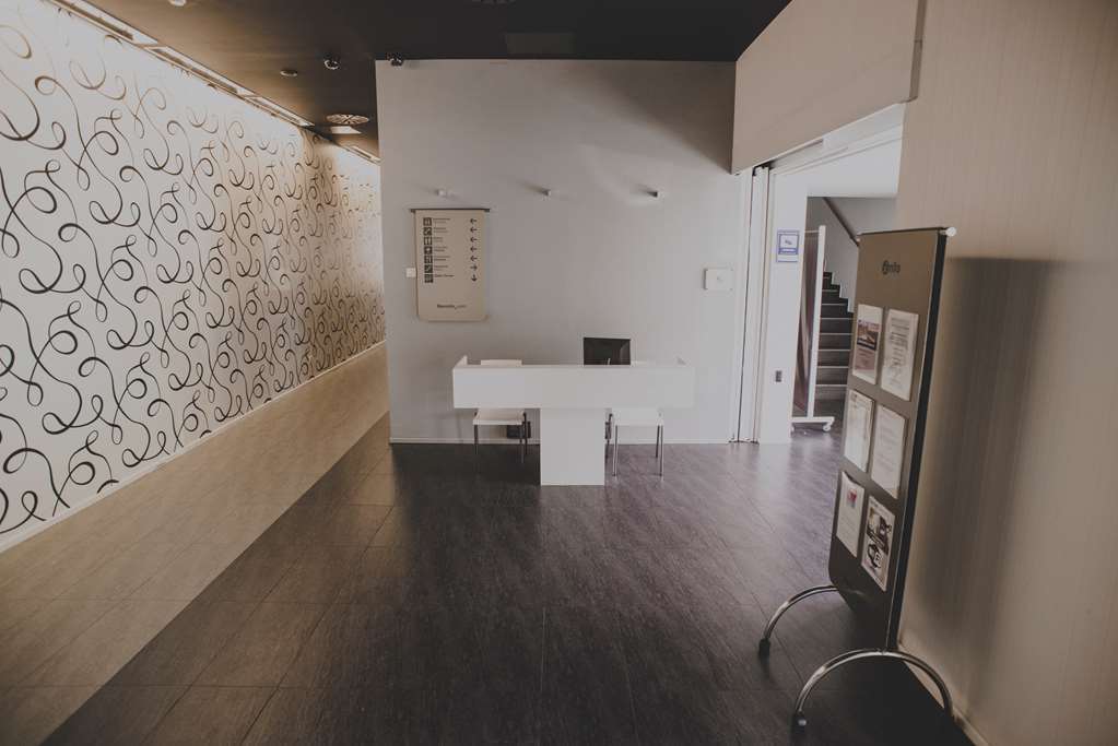 Hotel Zentral Castellana Norte Madrid Exterior photo