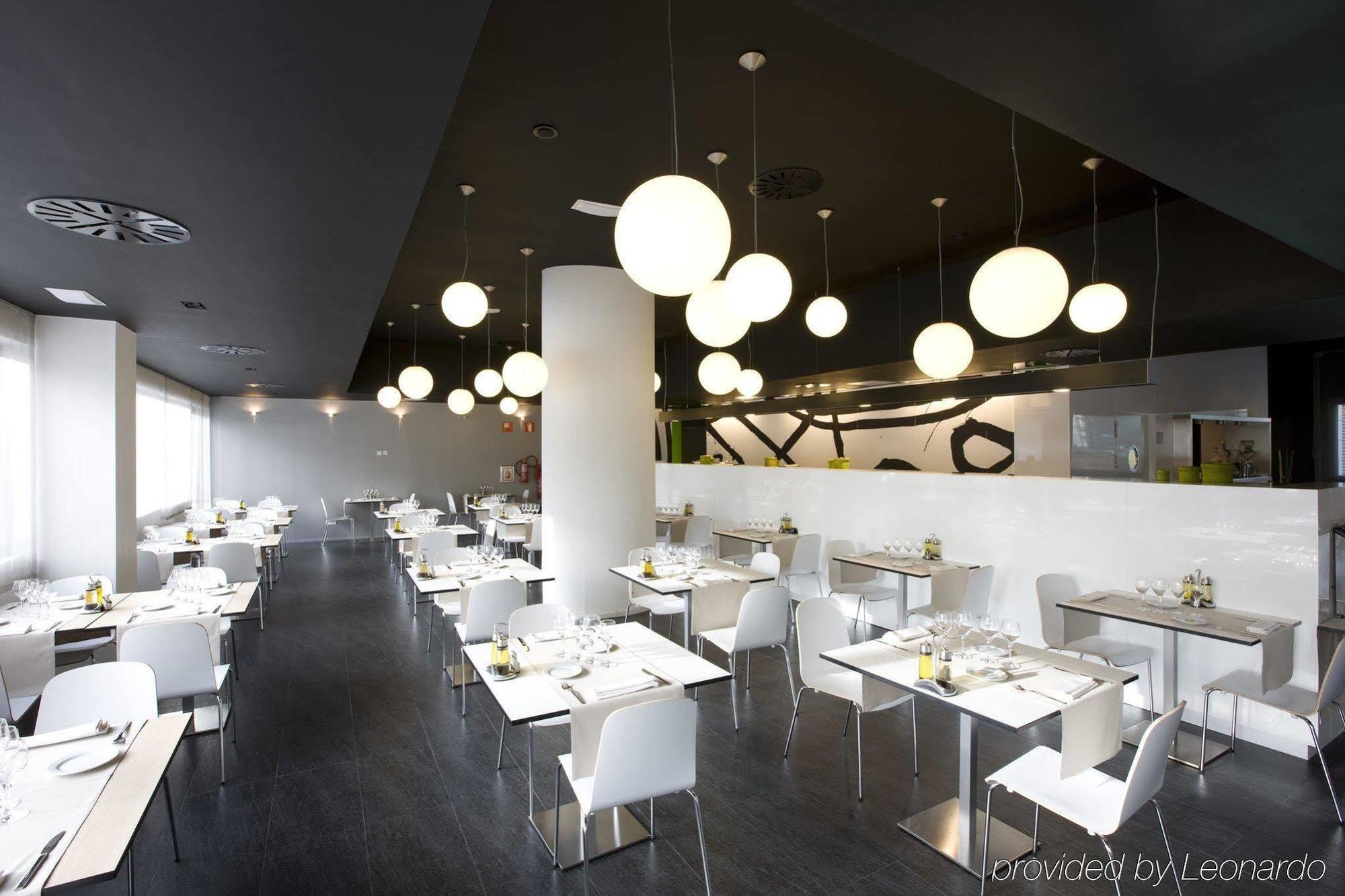 Hotel Zentral Castellana Norte Madrid Exterior photo