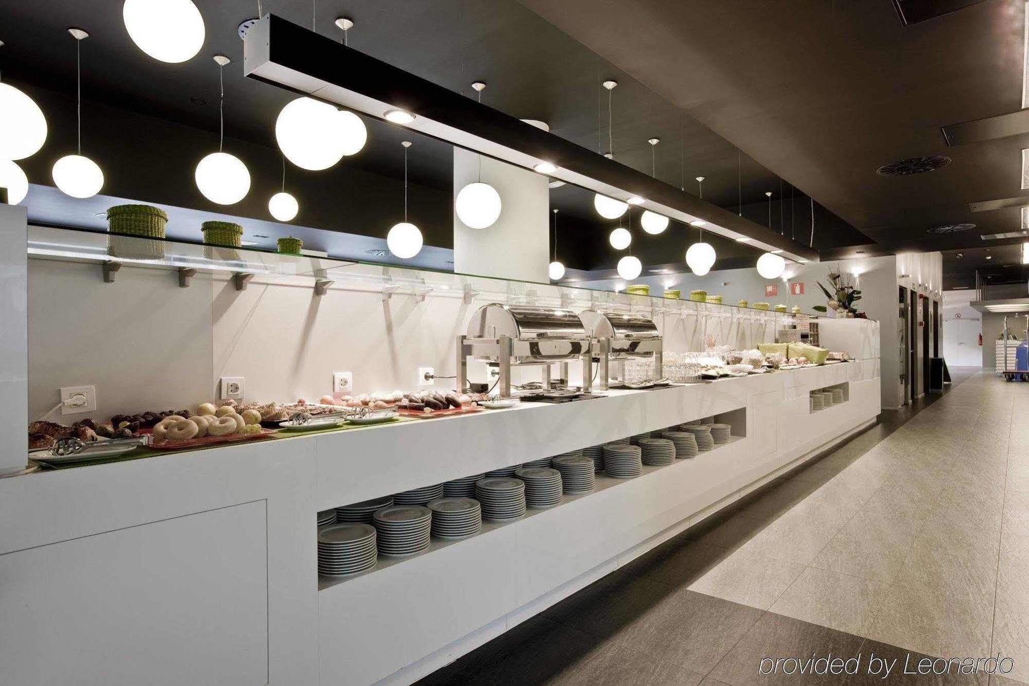 Hotel Zentral Castellana Norte Madrid Exterior photo